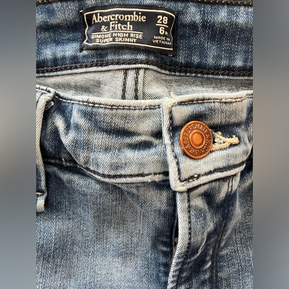 Abercrombie Simone High Rise Super Skinny Jeans, size 6 - Picture 2 of 2